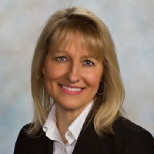 Profile photo of Sandy Fiene